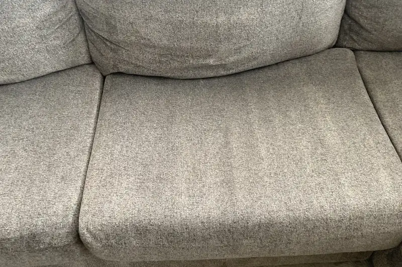 After: the same carpet after truck-mounted hot water extraction by our Chicago office