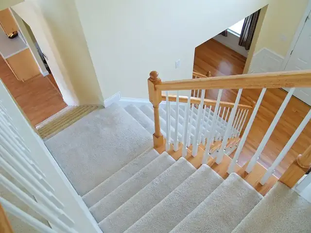 Carpeted stair cleaning