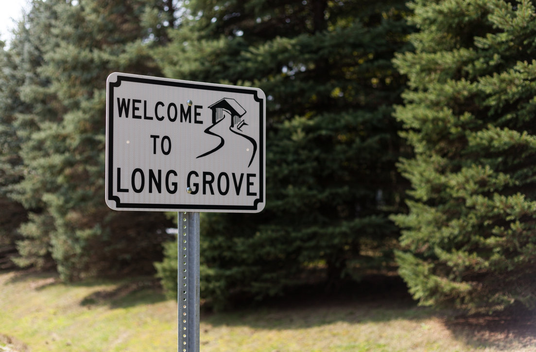 Welcome to Long Grove IL village sign — carpet cleaning service area